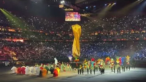 青岛男篮在CBA比赛中惨败，以93-121负于辽宁男篮。